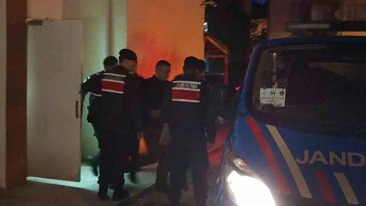 Kahveyi basıp 2 kişiyi öldürmüştü: Emekli polis, kedi satıp tüfek almış!