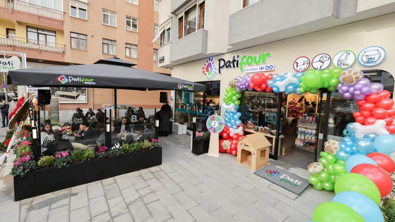  Yeni Nesil Yaşam Alanı PATiFOUR Açıldı