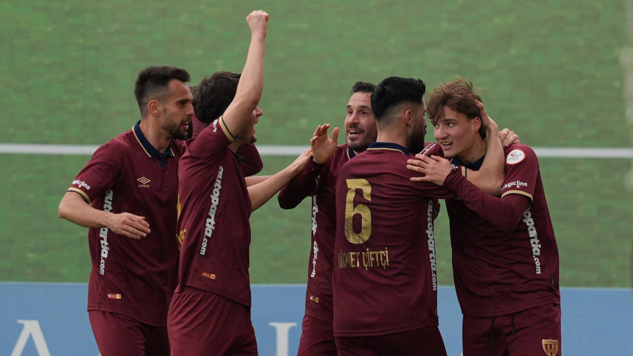 Bandırmaspor 3 puanı son anlarda kaptı!