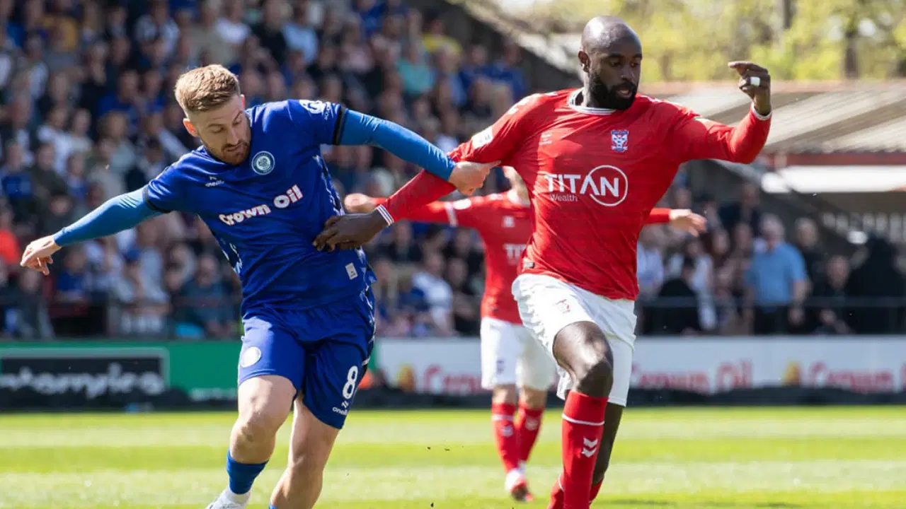 İngiltere'de unutulmaz son: York City şampiyonluğu uzatmalarda aldı!