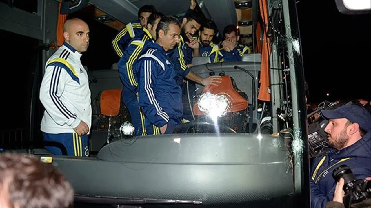 Takım otobüsü kurşunlanmıştı... AYM'den Fenerbahçe'nin başvurusu hakkında karar çıktı!