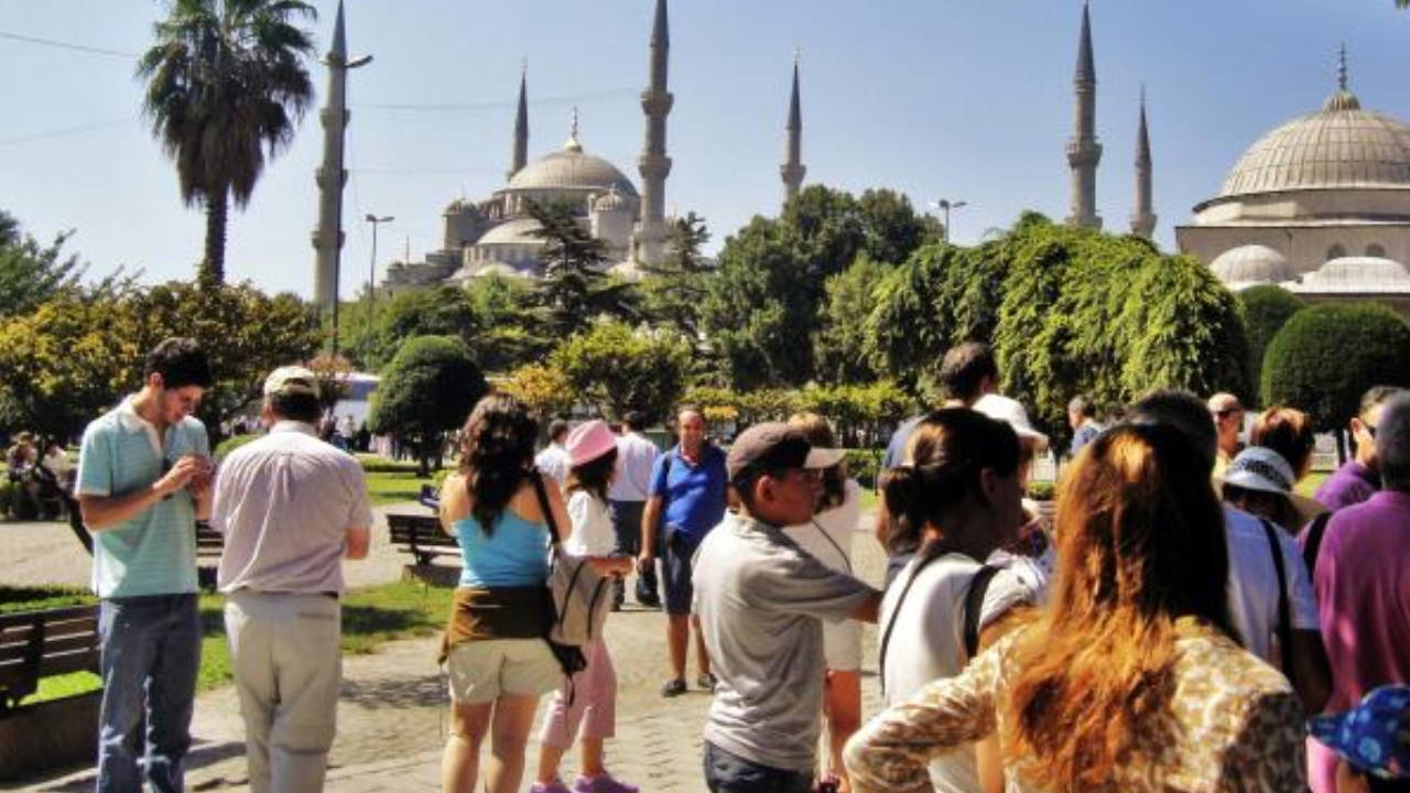 İstanbul Valiliği'nden 'hanutçuluk' genelgesi: O esnafa 10 güne kadar kapatma cezası verilecek!