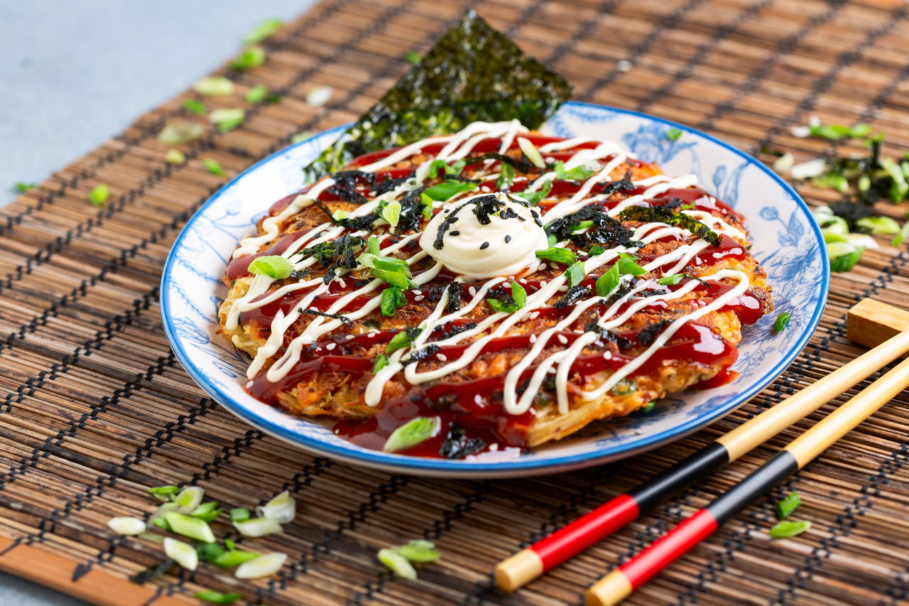 Japon mutfağının enfes sokak lezzeti: MasterChef okonomiyaki tarifi