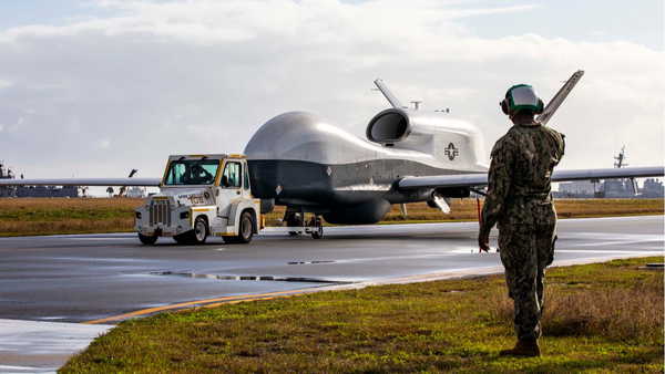 Hürmüz Boğazı’nda gizemli düşüş: ABD’nin 'en gelişmiş' İHA’sı kayboldu