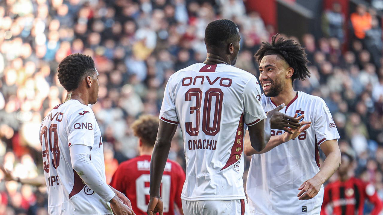 3 puanı golcüleriyle aldı... Trabzonspor, Gaziantep FK karşısında 2 golle kazandı!  Gaziantep FK 1-2 Trabzonspor