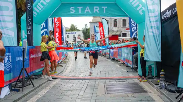 Bodrum Yarı Maratonu’na 24 ülkeden 2 bin 150 sporcu katıldı
