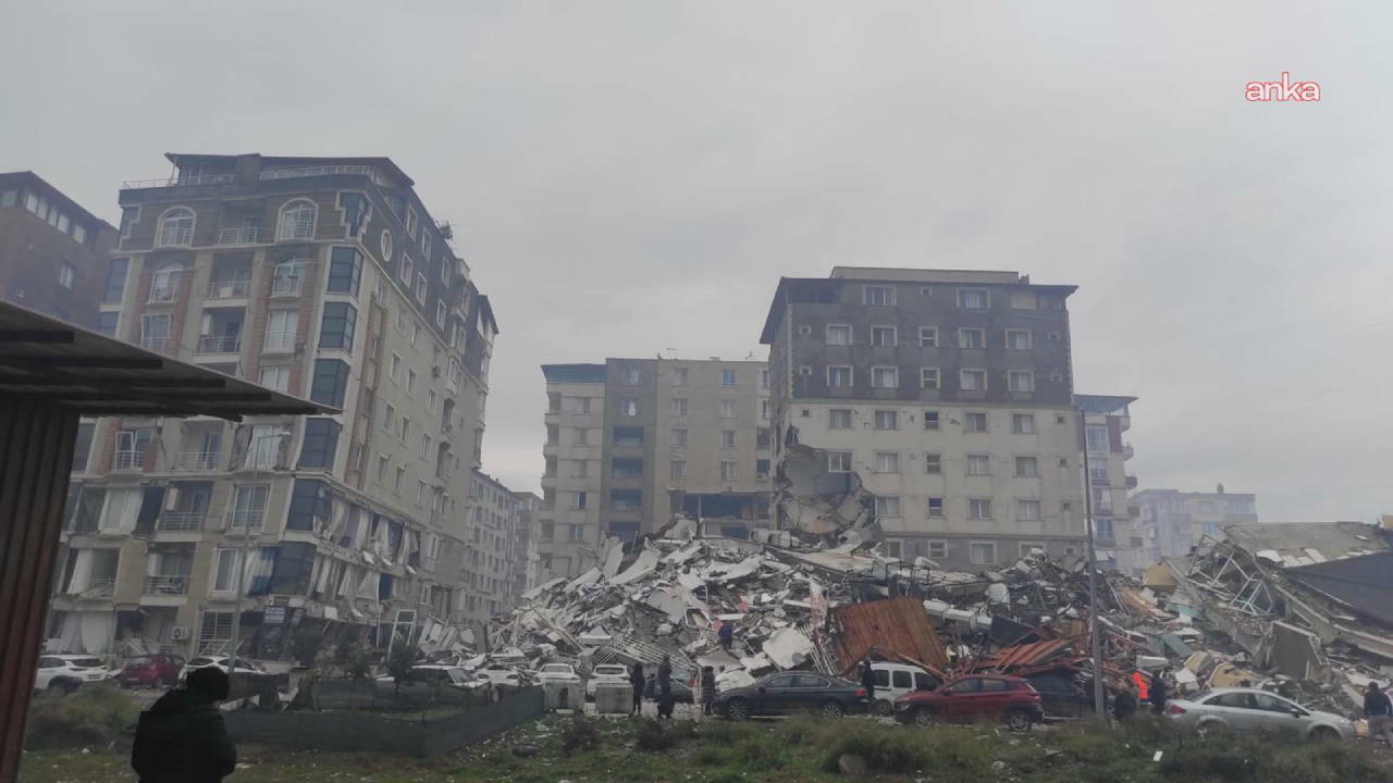 Depremden bin gün sonra: 73 kişiye mezar olan Süleyman Mutlu Apartmanı iddianamesi hazırlandı