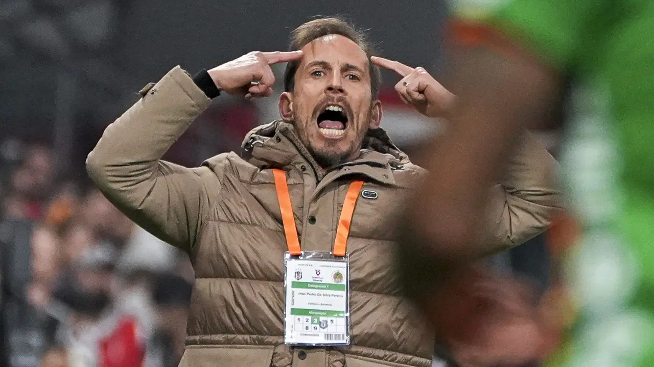 Joao Pereira'dan hakem tepkisi: 'Türk futbolu neden daha iyiye gitmiyor...'