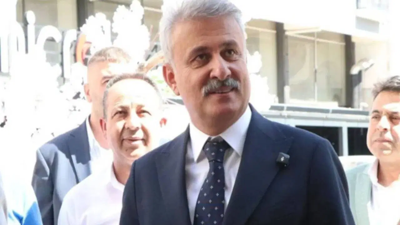 AKP'li belediye başkanı 'İrtikap' soruşturması kapsamında tutuklandı