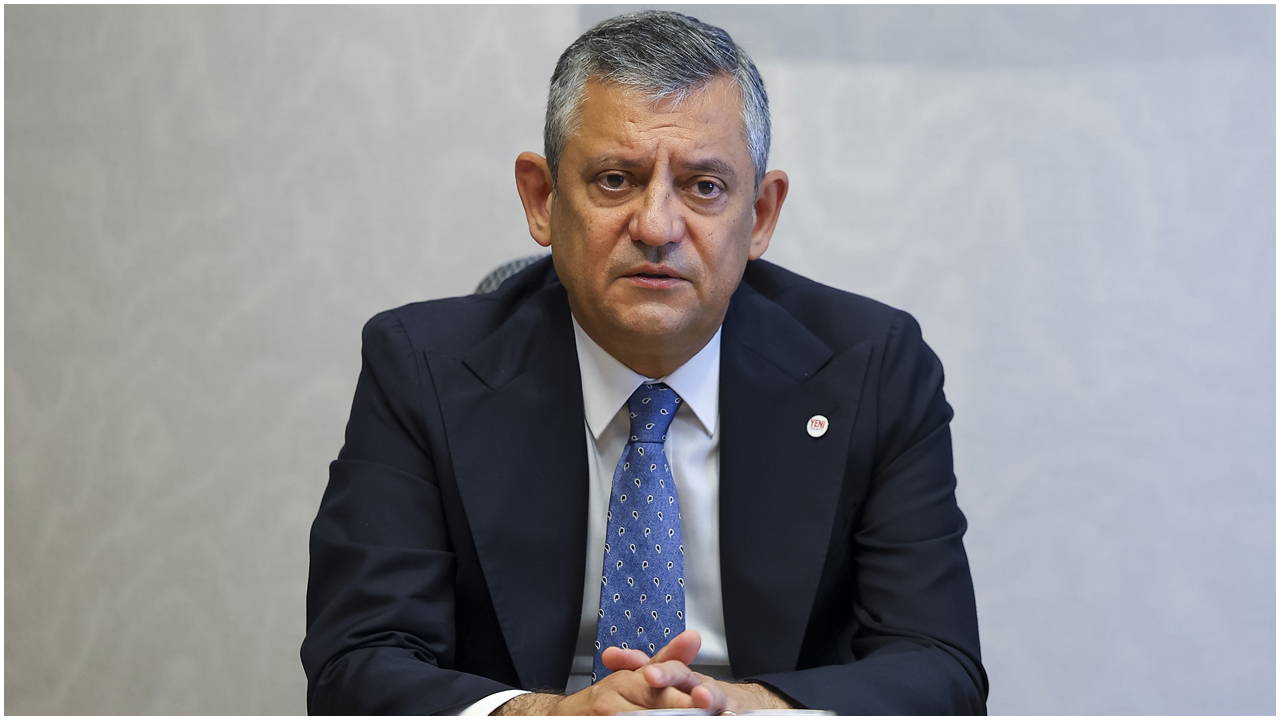 Özgür Özel ve ekonomi kurmaylarından 'sermaye piyasaları' değerlendirmesi: 'Faturanın millete kesilmesine izin vermeyeceğiz'