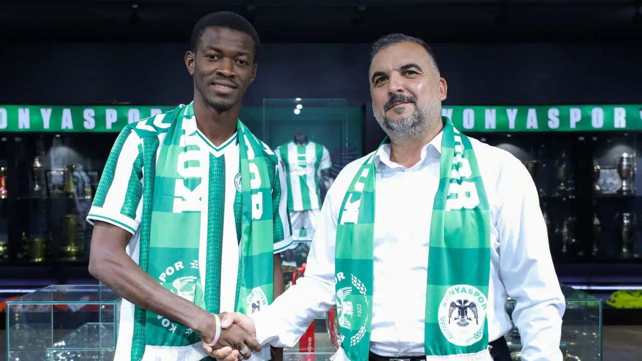 Konyaspor 4 futbolcuyu kadrosuna kattı!