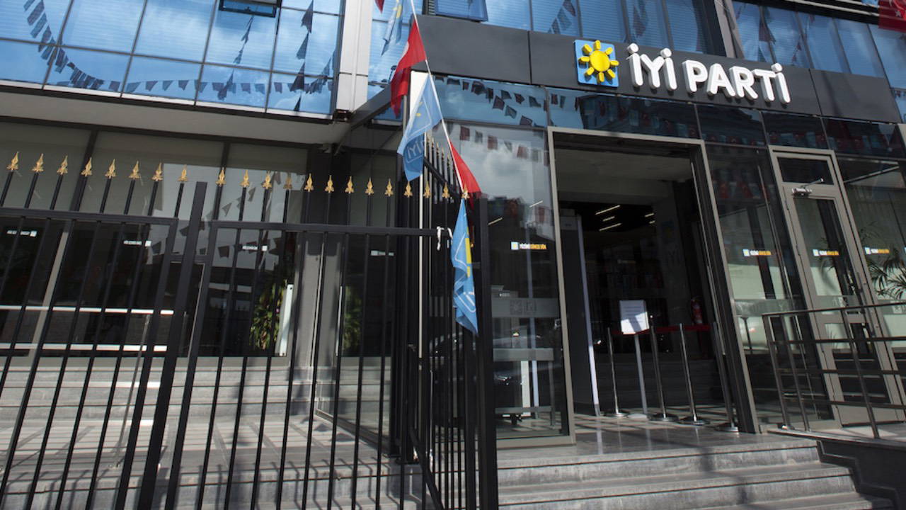 İYİ Parti'nin YSK Temsilcisi Öztürk'ten CHP'nin kurultay davasına ilişkin açıklama