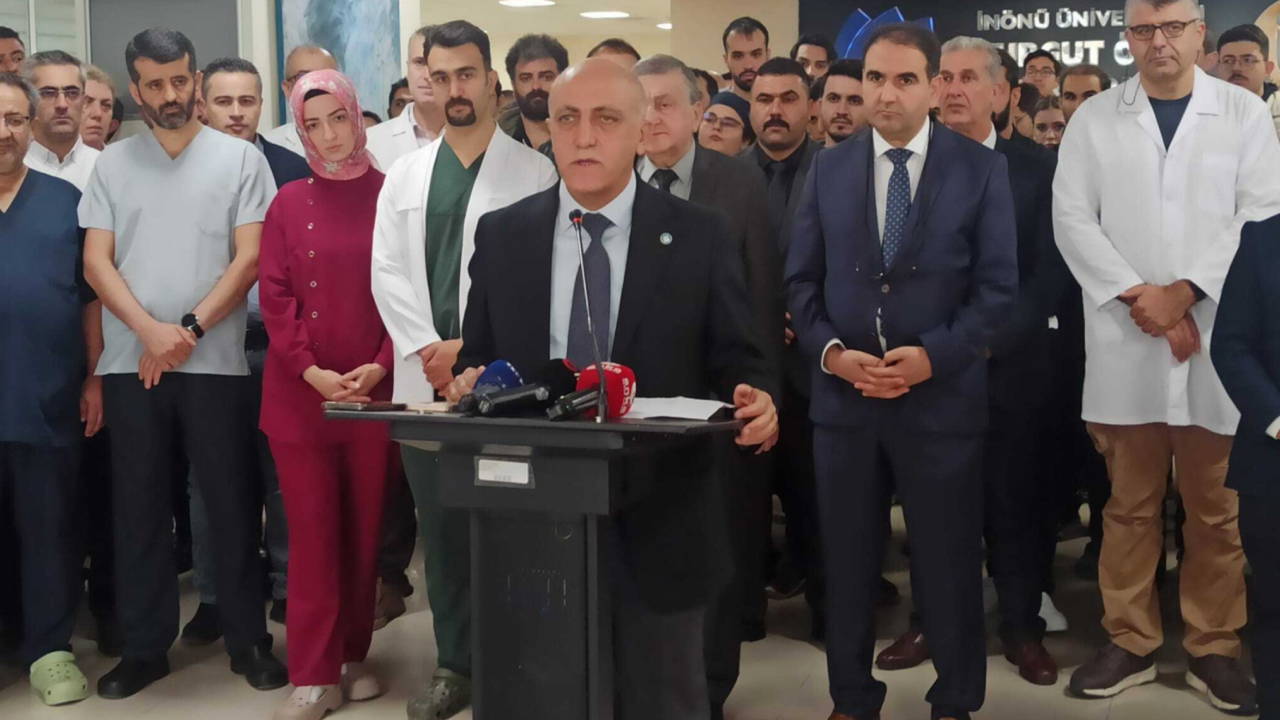 Malatya'da hasta doktora saldırdı... Sağlık çalışanlarından şiddet protestosu!