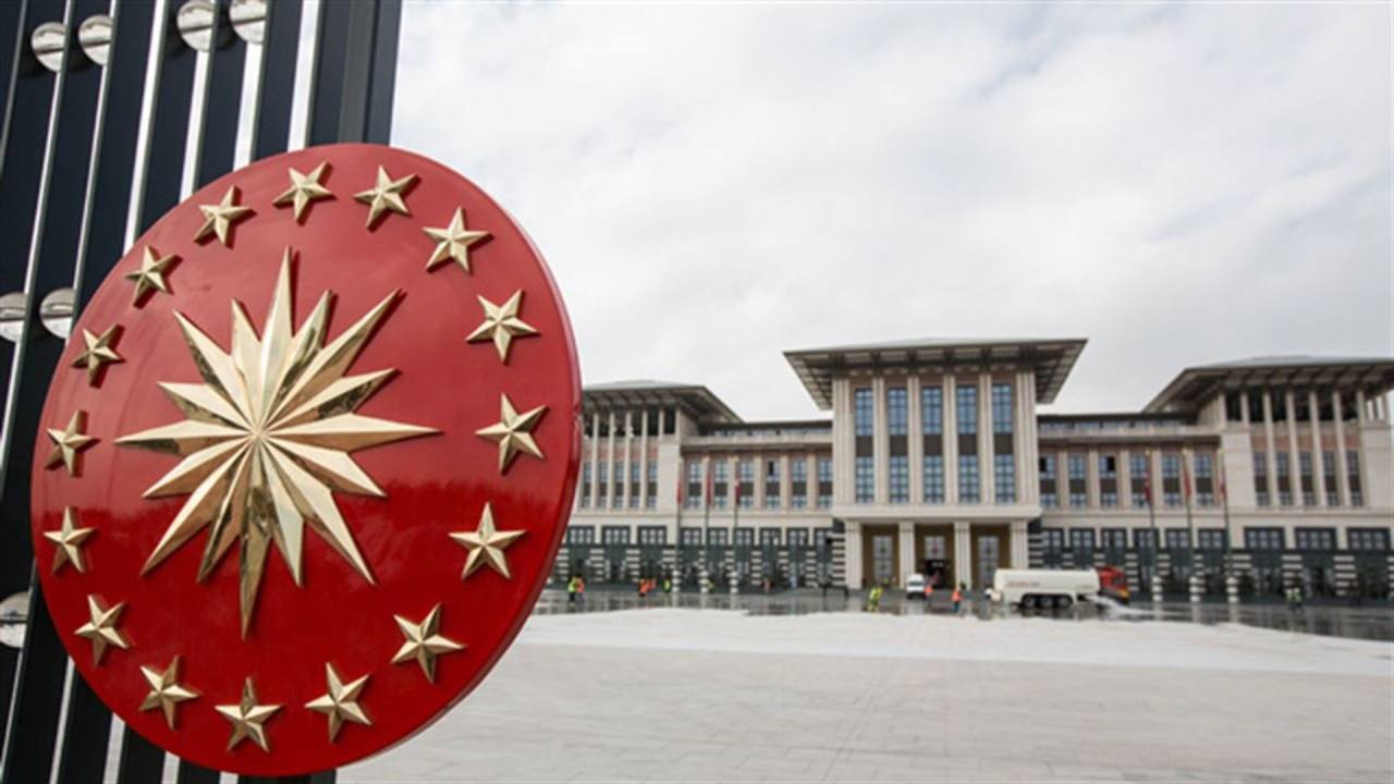 Saray'dan ilk açıklama: Erdoğan'ın başdanışmanı Mehmet Uçum'dan Yeni Parti 'tespiti'