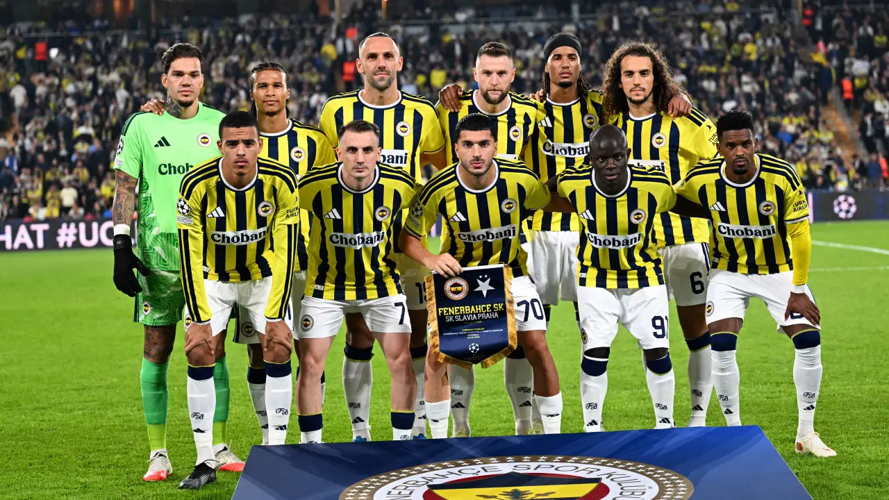 Fenerbahçe'de sakatlık: Nathan Ake oyuna devam edemedi!
