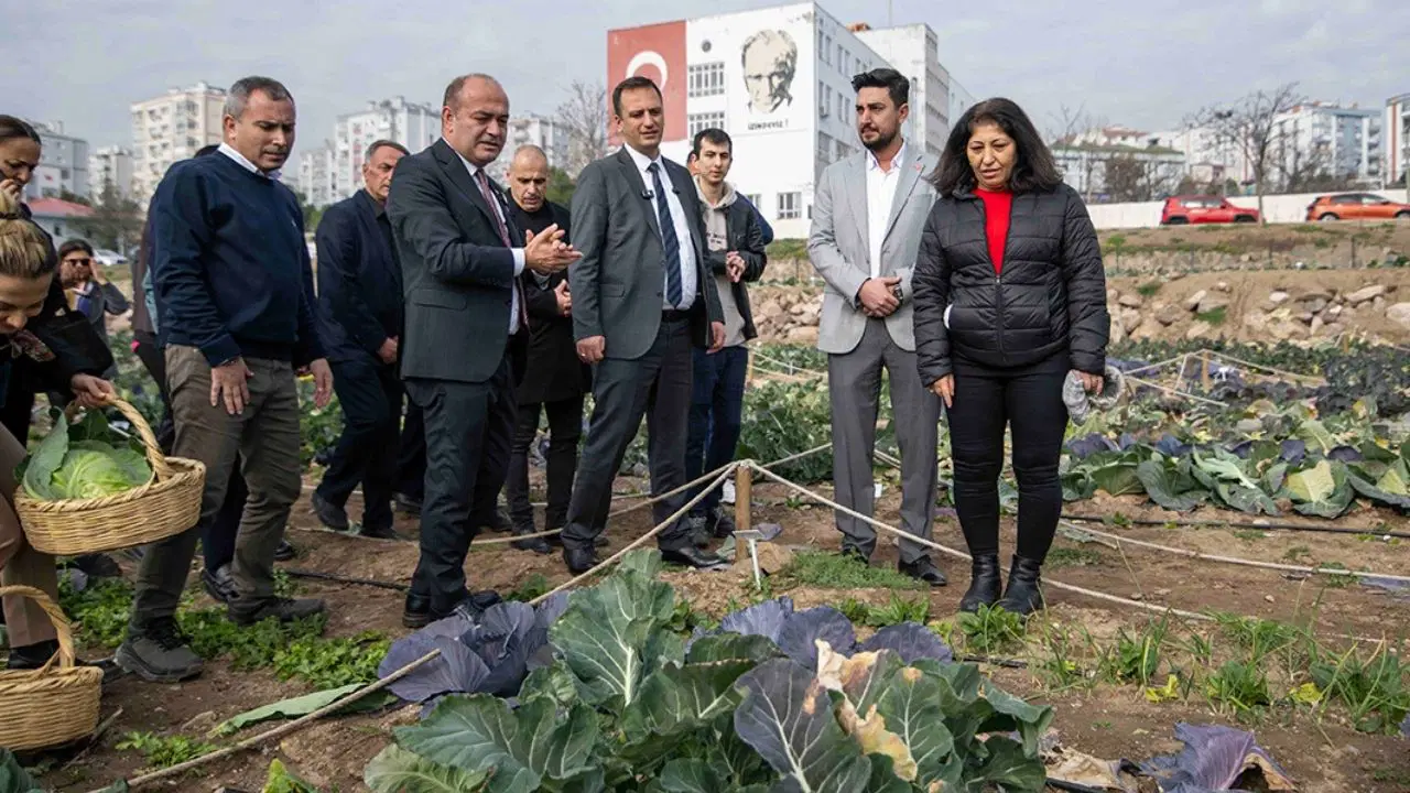 CHP’li Karabat: Ekonomik krize karşı çözüm CHP’li belediyelerin sosyal projeleridir