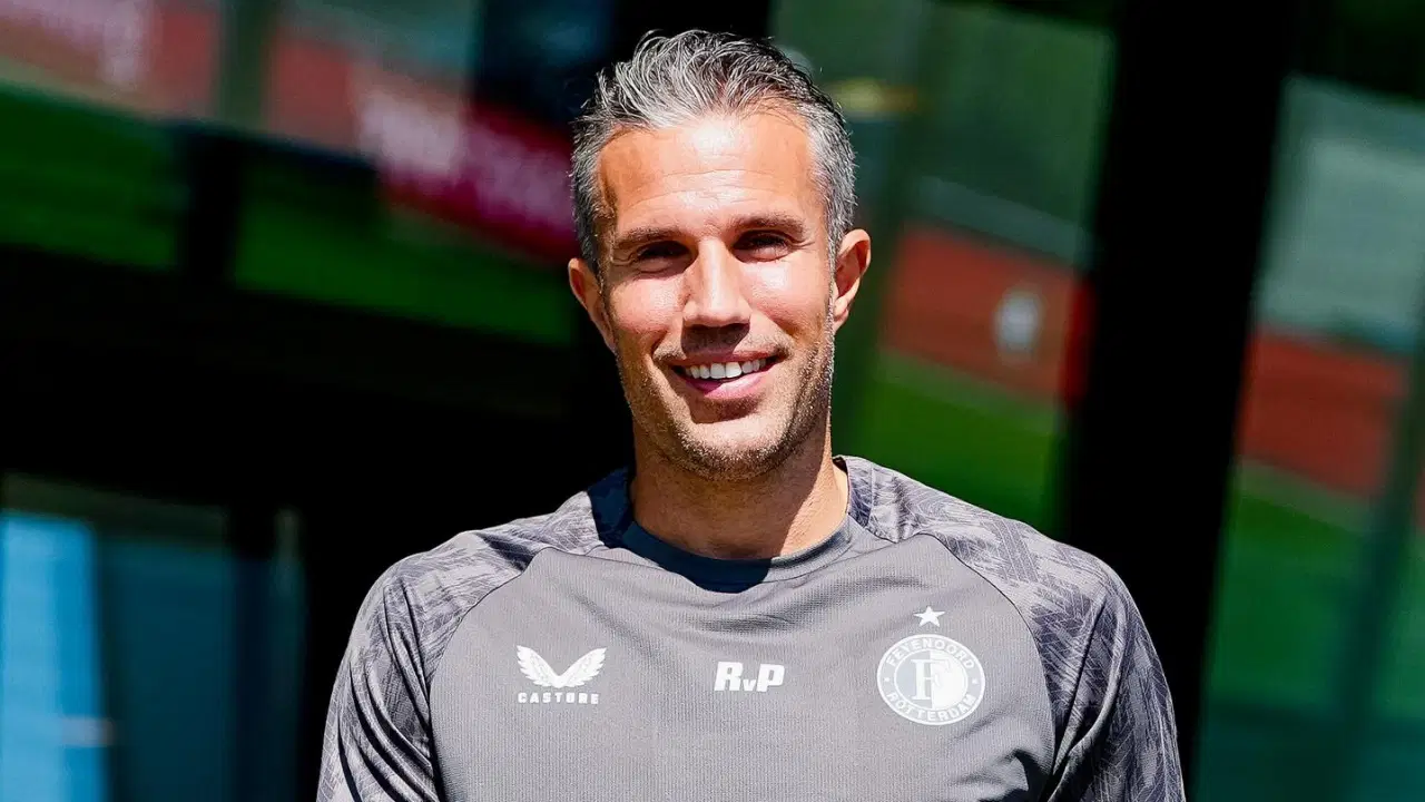 Robin van Persie'den Fenerbahçe açıklaması: 'Harika bir eşleşme'