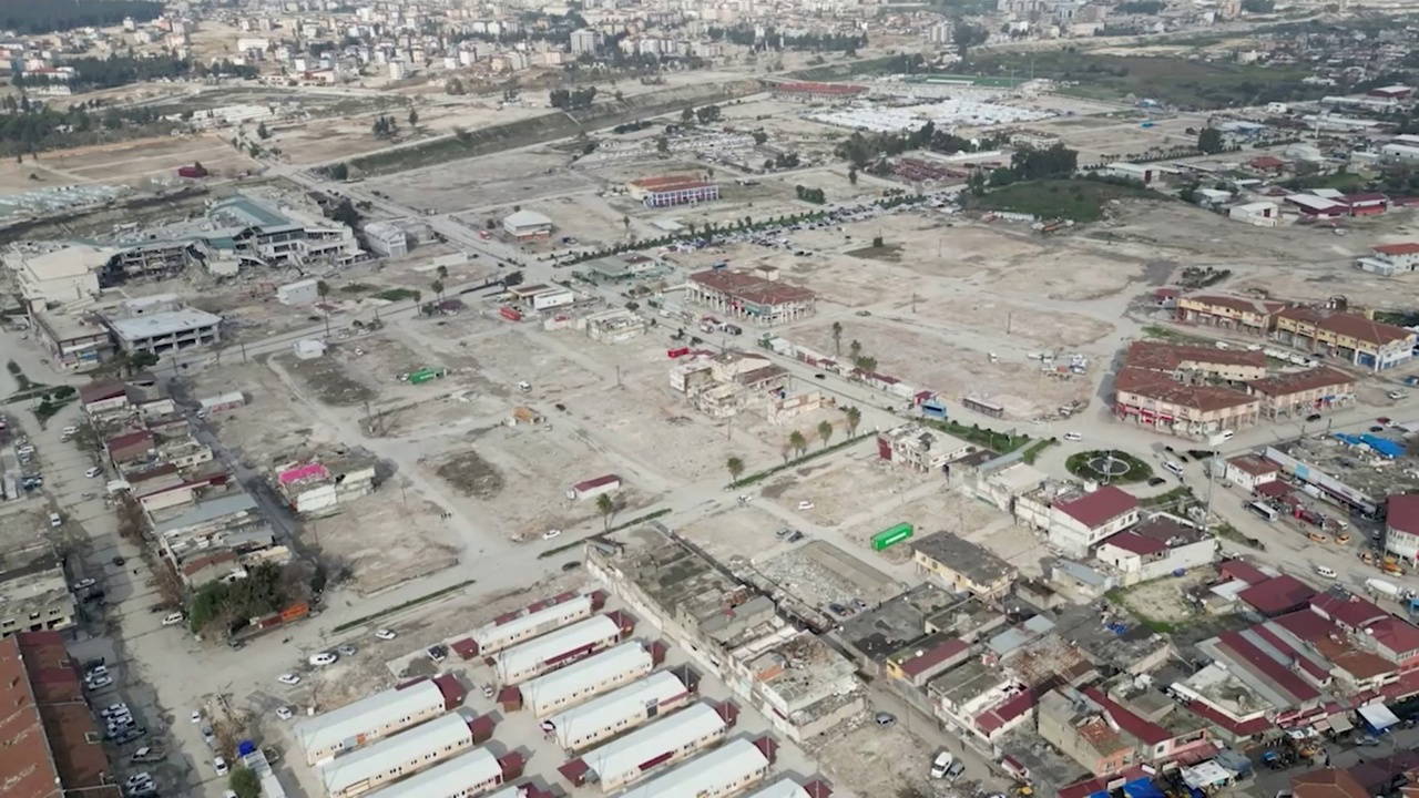 6 Şubat depremlerinin 3. yıl dönümünde 6 ilde eğitime ara, kamu çalışanlarına idari izin