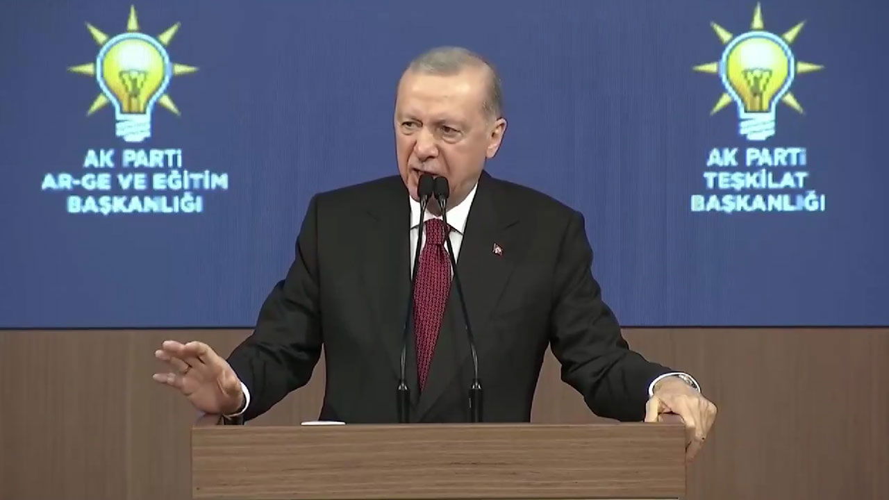 Erdoğan ve Bahçeli'nin Ortak Yolu: Türkiye'nin Huzur ve Refahı İçin Birlikte Yürüyorlar