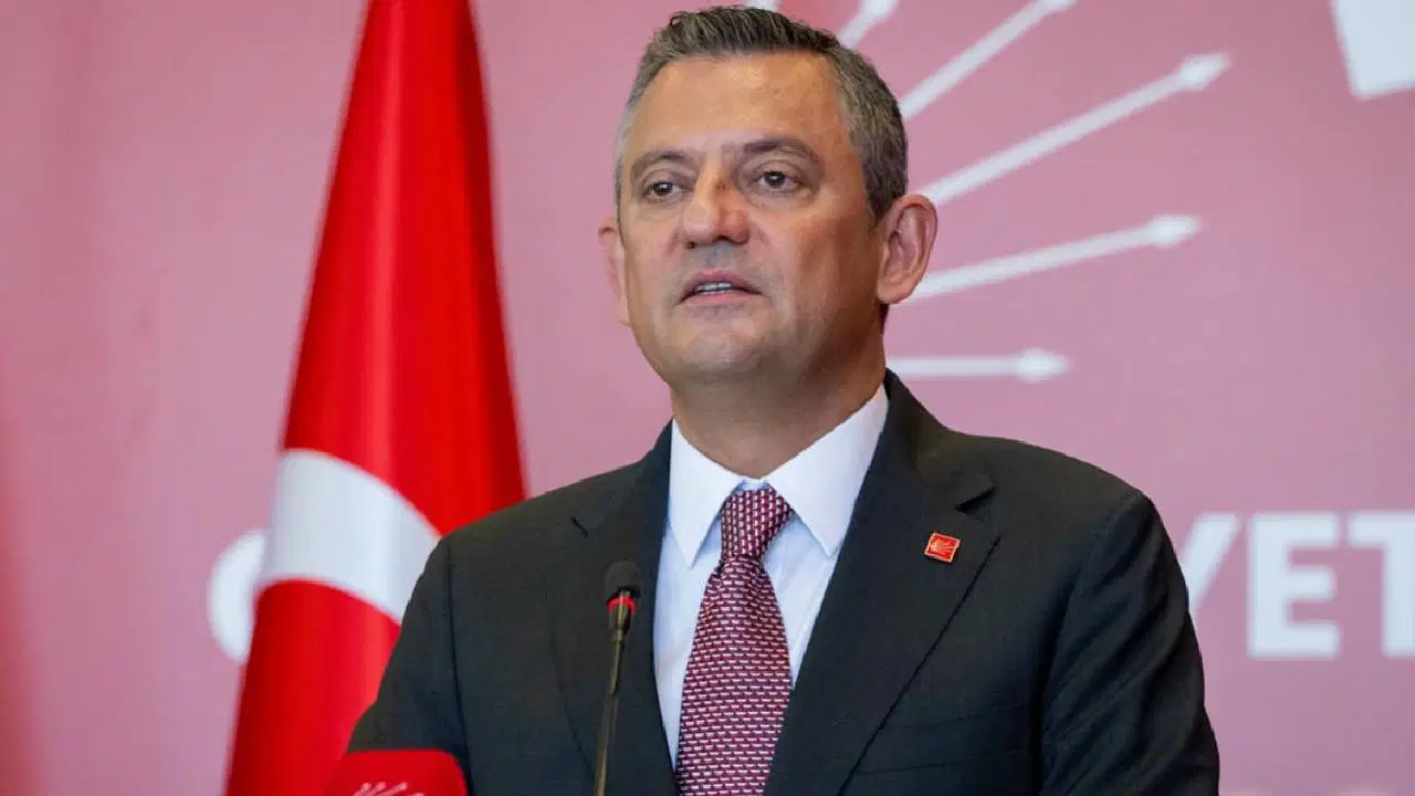 Özgür Özel'den Tahir Çetin ve Ali Faik İnter paylaşımı