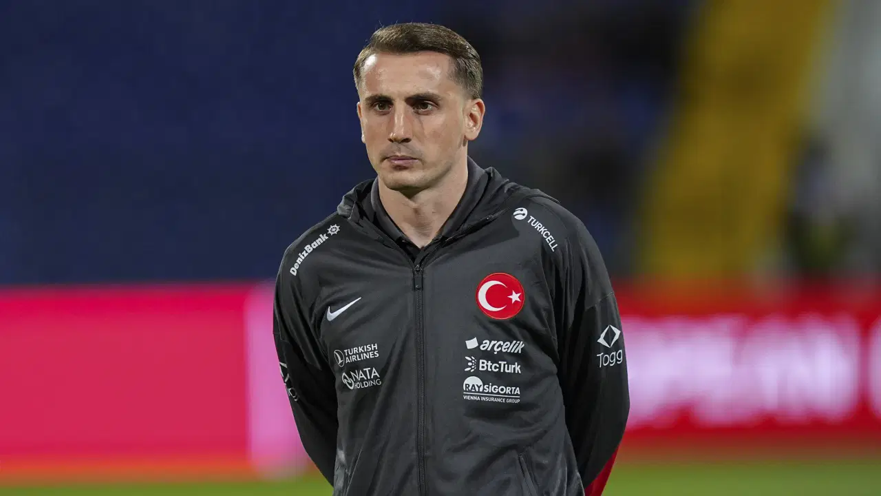 Kerem Aktürkoğlu'ndan Can Uzun açıklaması: 'Benim yerime oynayacağı zamanlar da olacak'