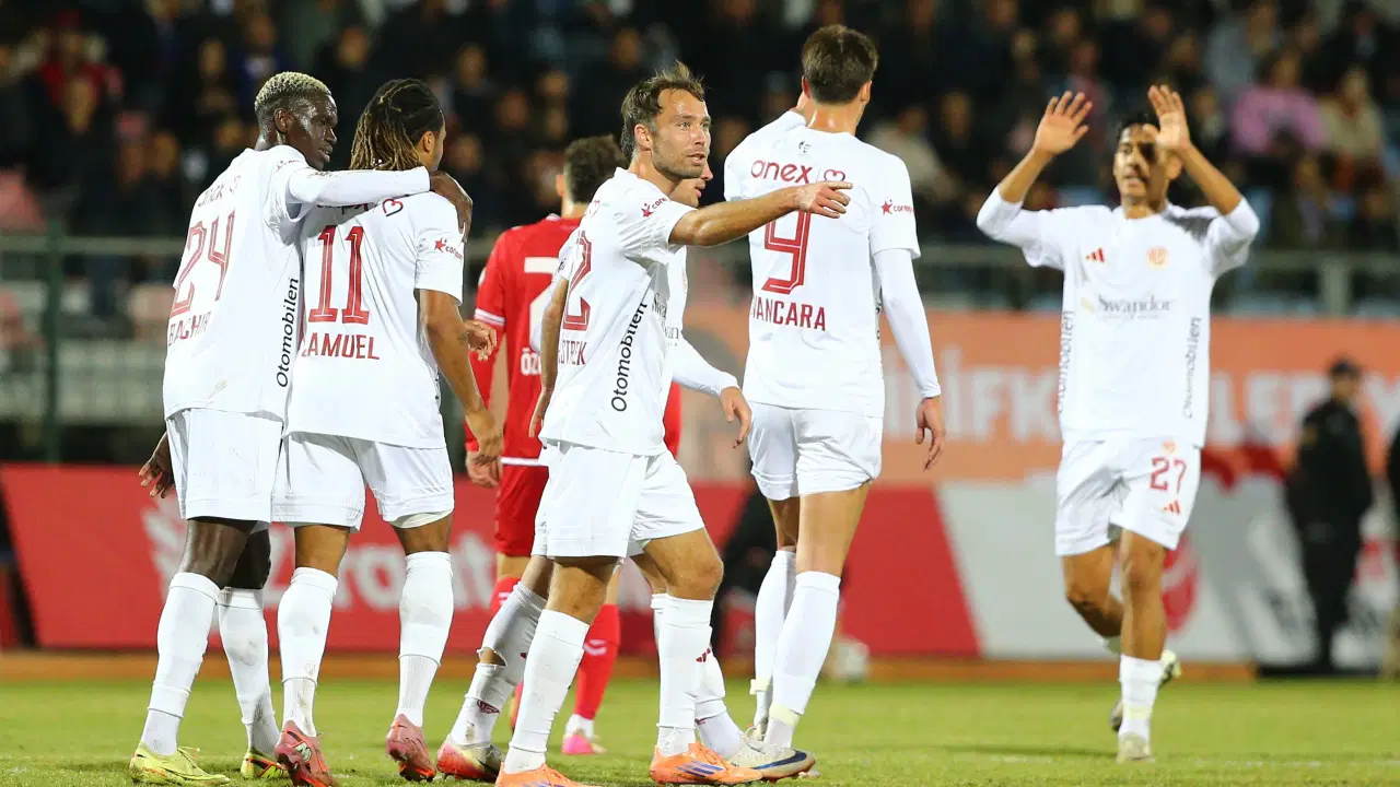 Antalyaspor'a kupada tek gol yetti!