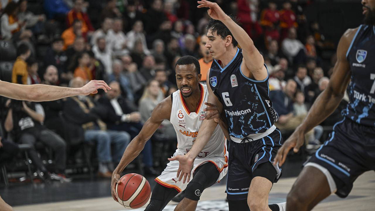 Galatasaray MCT Technic, sahasında üç sayı farkla mağlup!