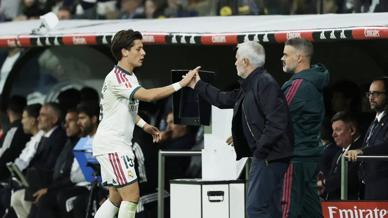 Barcelona maçının ardından... Jose Mourinho'dan Arda Güler kararı