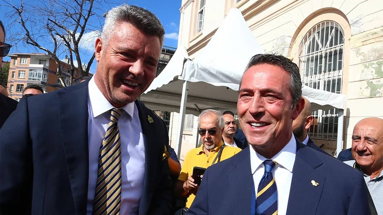 Fenerbahçe'de seçim günü: Tarihi kongrede yeni başkan belli oluyor