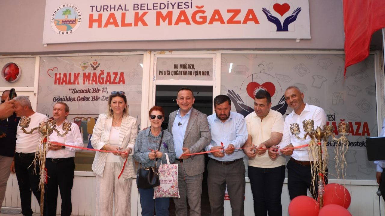 Turhal Belediyesi, Halk Mağazası’nı hizmete açtı