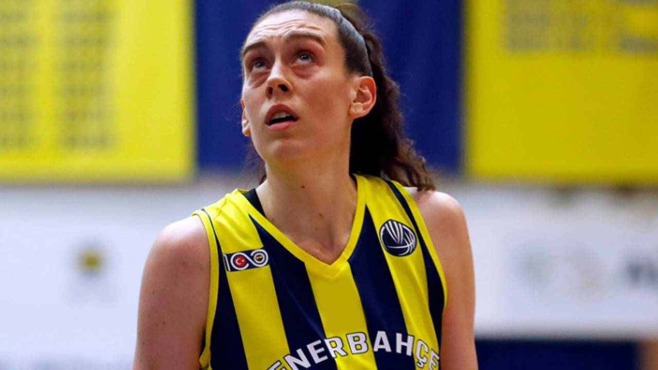Breanna Stewart Fenerbahçe Opet'e geri döndü!