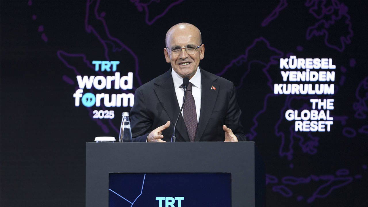 Hazine ve Maliye Bakanı Şimşek: "Türkiye'nin performansı açıkça önde" 