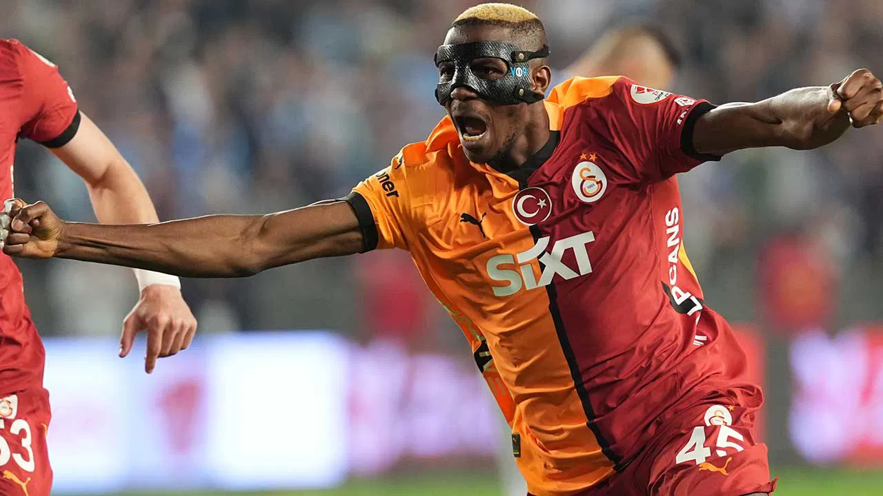 Victor Osimhen, rekor kırdı ve Galatasaray tarihine geçti!