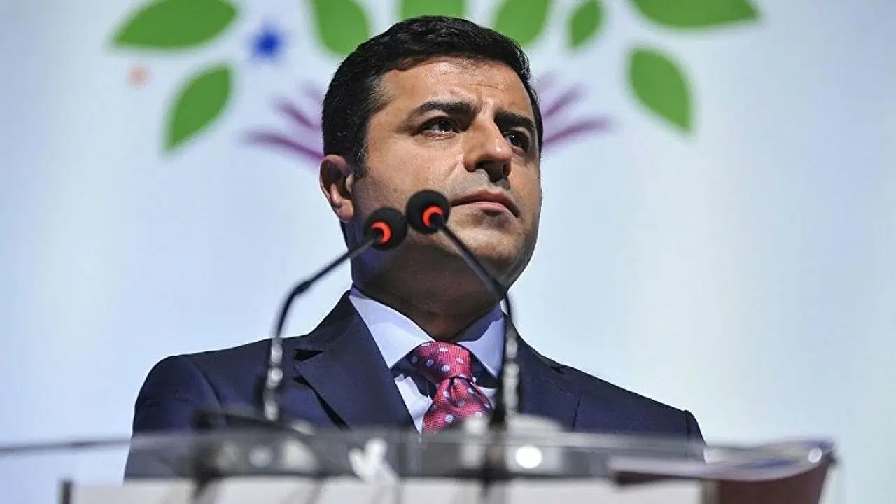 DEM Parti'den Selahattin Demirtaş'a ziyaret