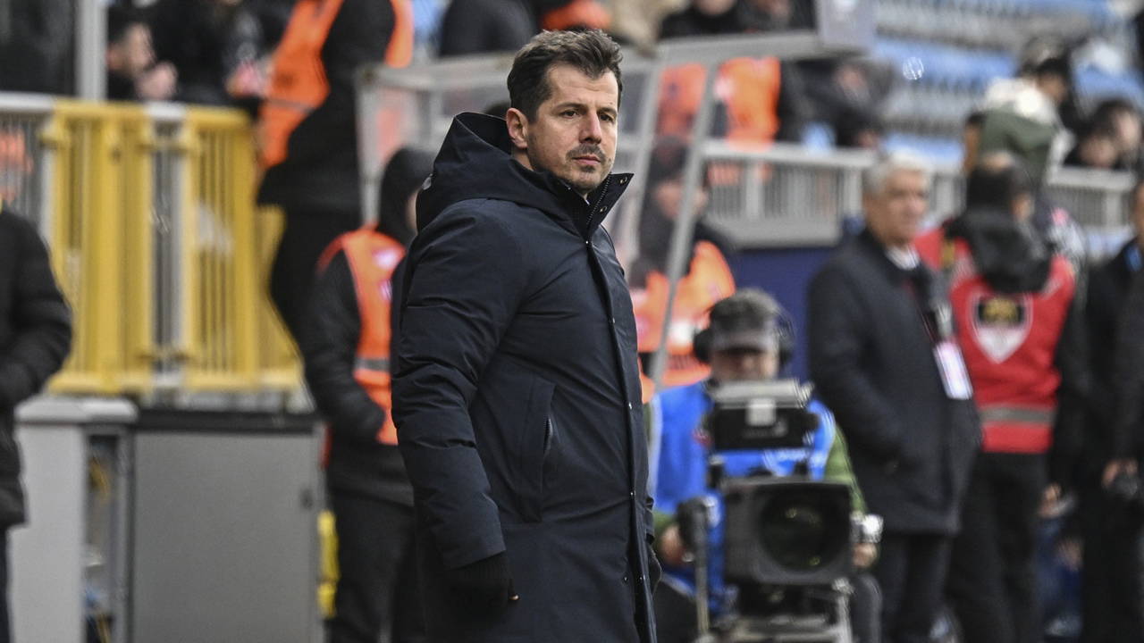 Emre Belözoğlu'ndan istifa yanıtı!