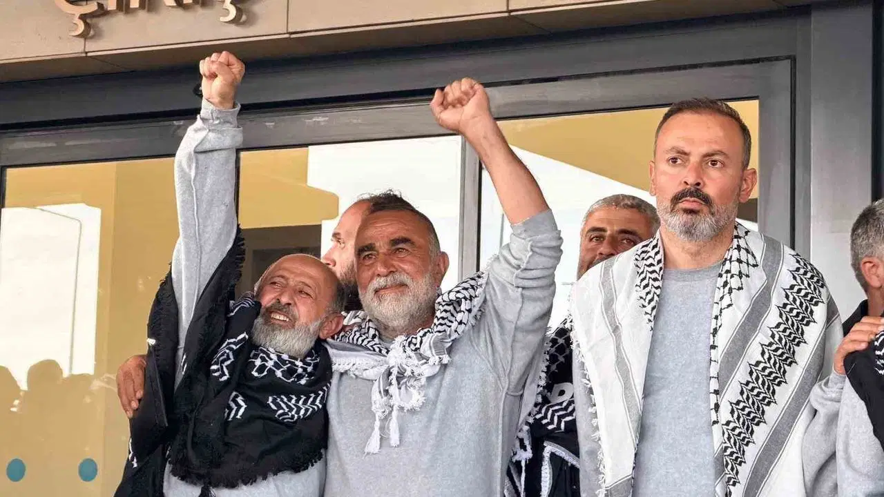 İsrail’in alıkoyduğu Küresel Sumud Filosu’ndaki 422 aktivist İstanbul’a geldi
