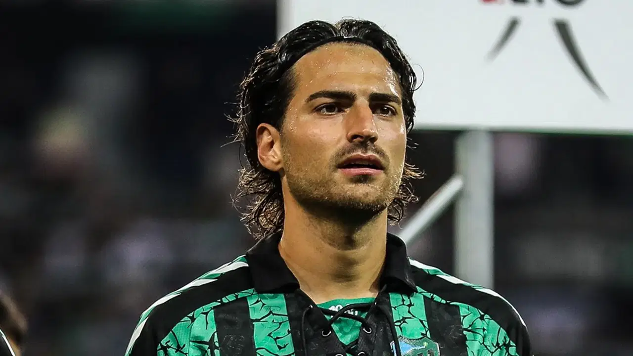 Kocaelispor'da Ahmet Sağat'ın sözleşmesi feshedildi