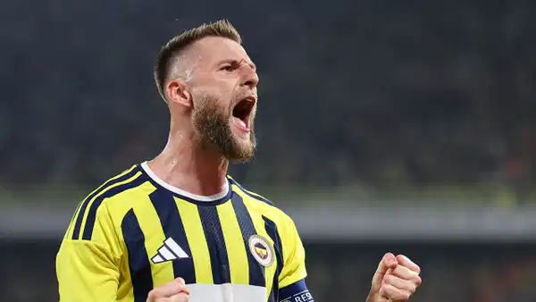 Nihat Kahveci'den Fenerbahçeli iki yıldız için iddia: 'Beraber oynadıkları 3 maçta da bunu gösterdiler'