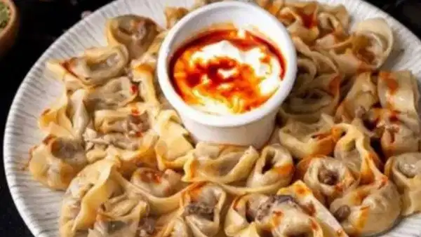 Buharda pişen geleneksel lezzet: Türkmen mantısı tarifi