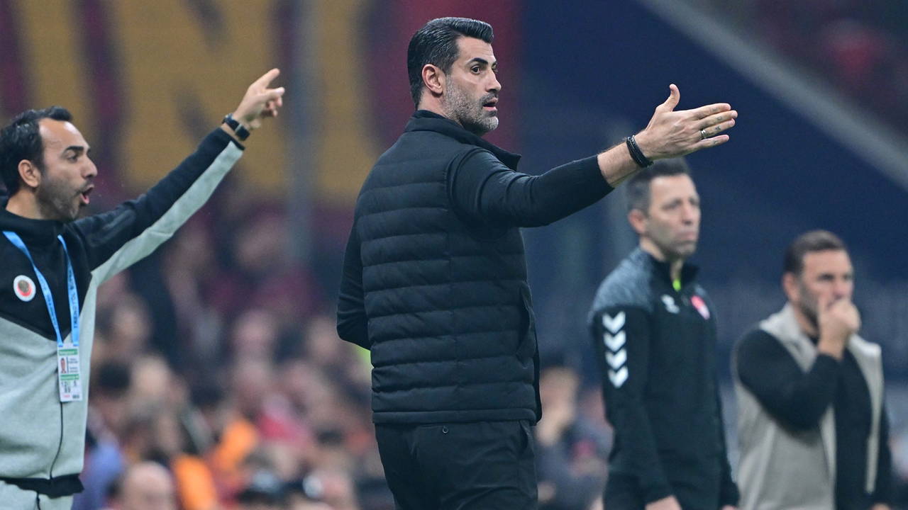 Başkan açıkladı: Fenerbahçe ve Galatasaray'dan transfer!