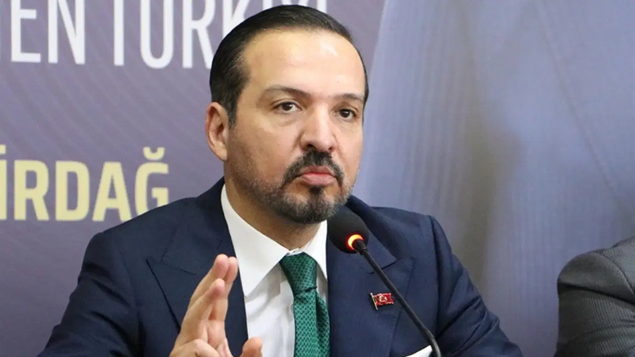 AKP'li Kürşat Zorlu'dan 'fon krizi' açıklaması: 'Cumhurbaşkanımız olaya tam hakim, çok kısa sürede çözeceğiz'