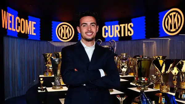 Inter, Curtis Jones transferini duyurdu