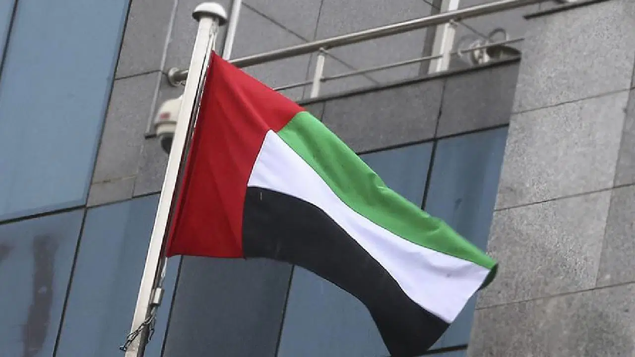 BAE'den İran vatandaşlarına ülkeye giriş ve transit geçiş yasağı!