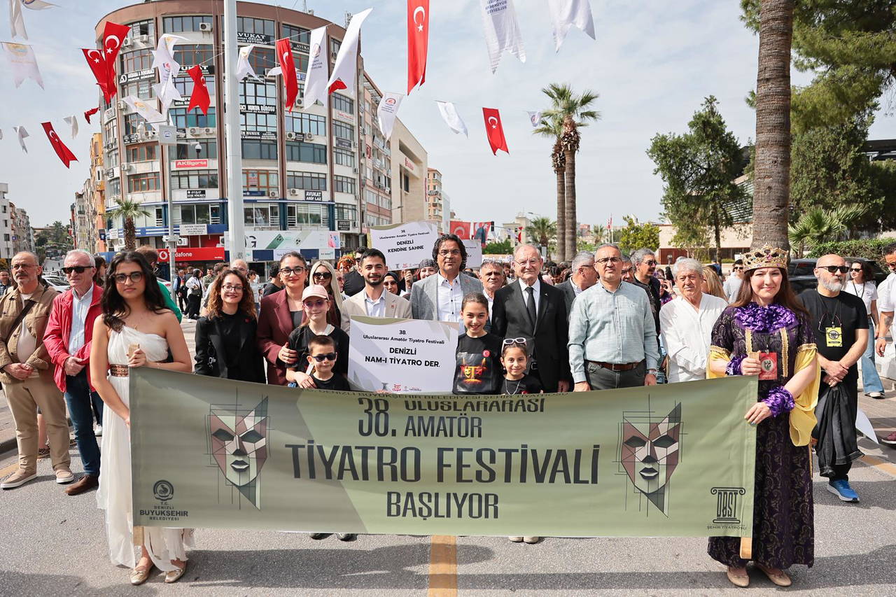 38. Uluslararası Amatör Tiyatro Festivali başladı