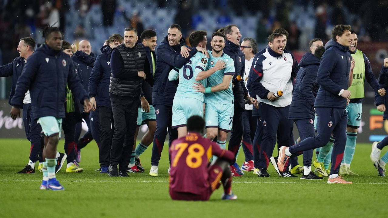 Bologna, Roma'yı uzatmalarda yıktı!