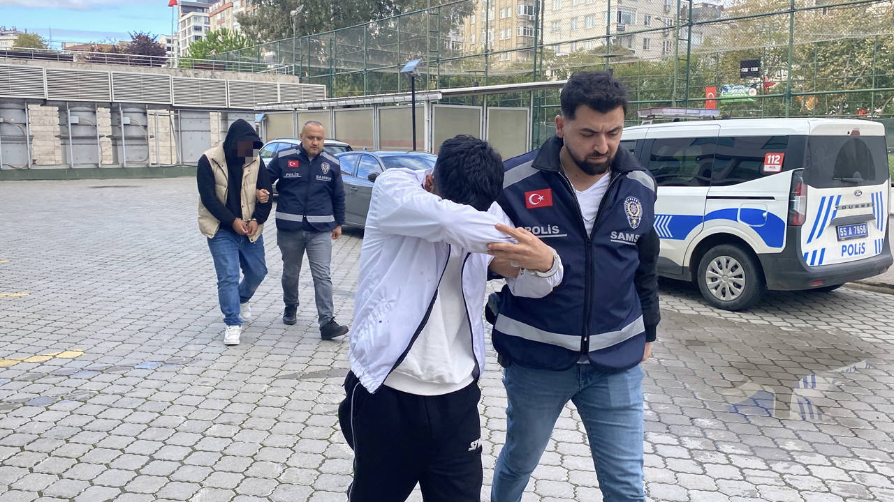 Darbettikleri arkadaşlarının telefonunu gasbettiler: 6 kişi gözaltında!