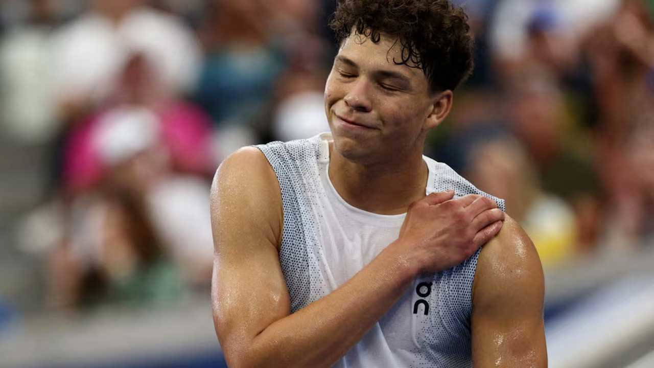 Ben Shelton, sakatlığı nedeniyle ABD Açık'tan çekildi