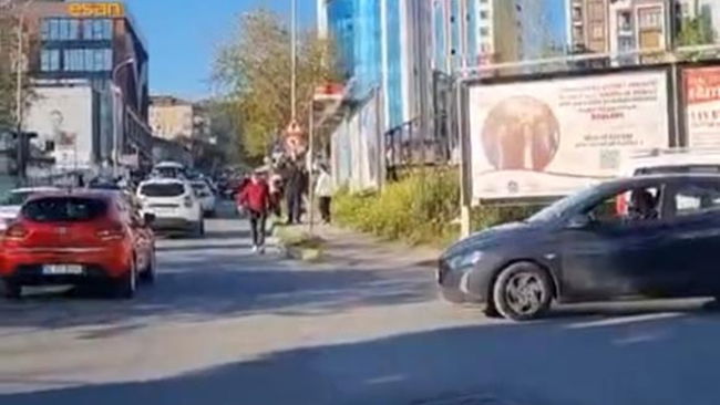 Trafikte korku dolu anlar