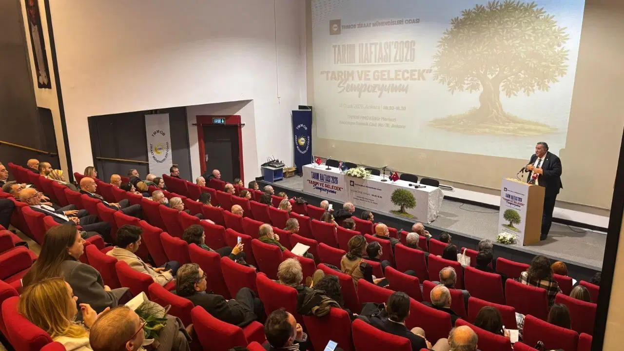 TMMOB Ziraat Mühendisleri Odası, ‘Tarım ve Gelecek’ sempozyumu düzenledi: ‘Ulu Önder Atatürk’ün sözleri bizim için hedeftir’