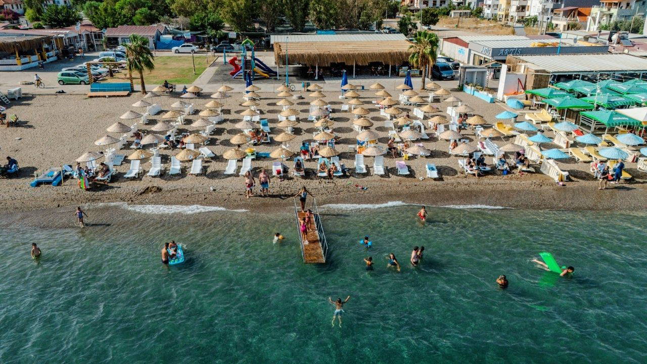 Seferihisar Belediyesi’nden denize sıfır tesis